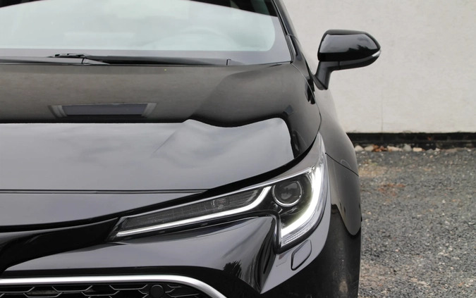 Toyota Corolla cena 109900 przebieg: 42100, rok produkcji 2020 z Stąporków małe 172